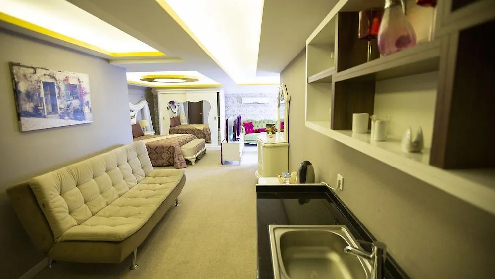 Royal Life Exclusive Otel Trabzon 4*,  Türkiye