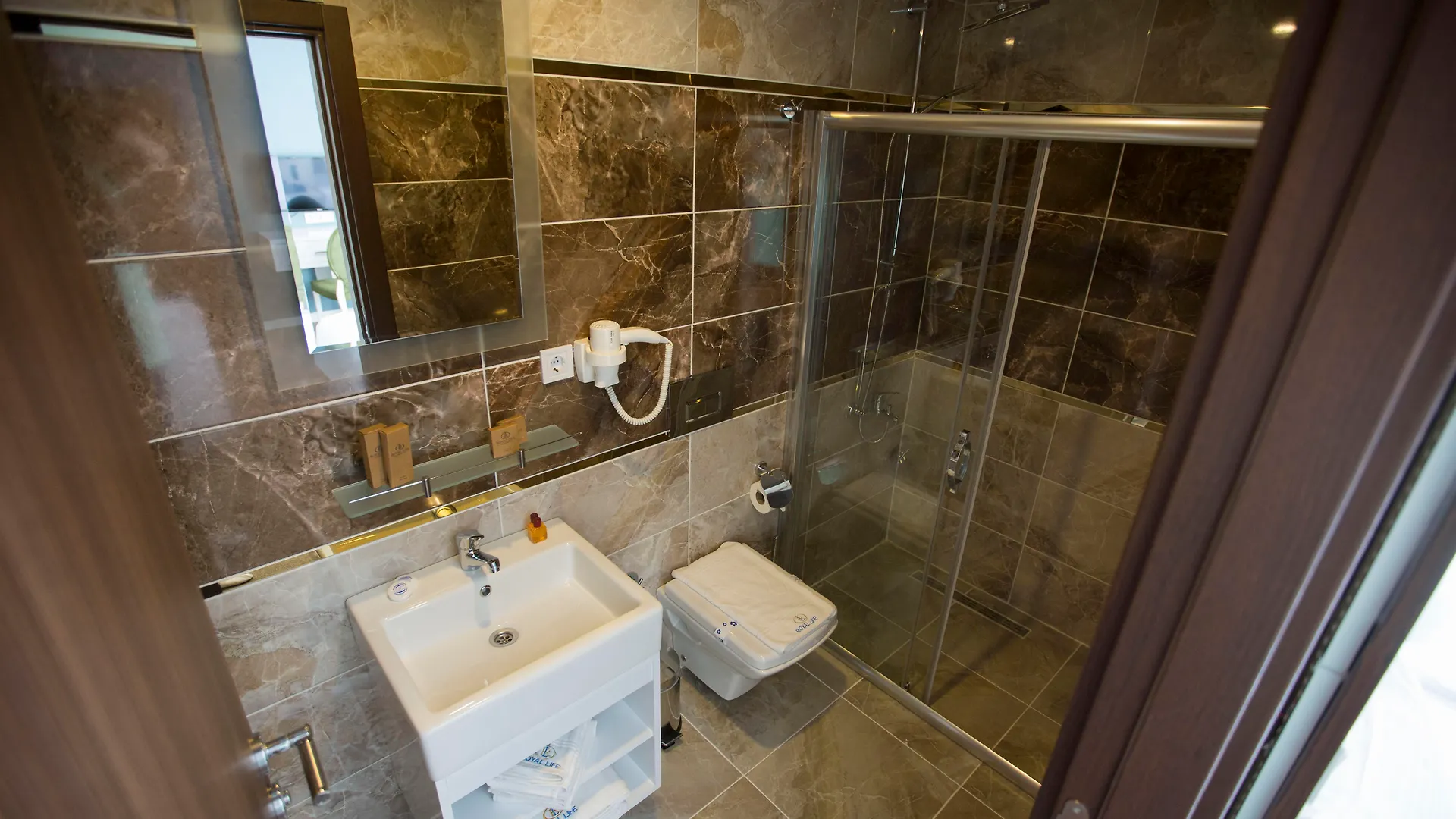 Royal Life Exclusive Otel Trabzon