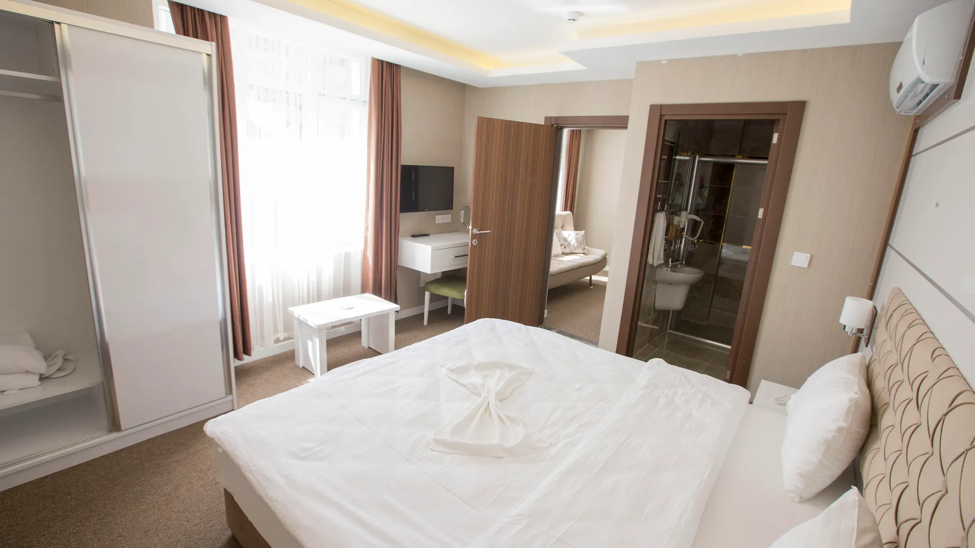 ****  Royal Life Exclusive Otel Trabzon Türkiye